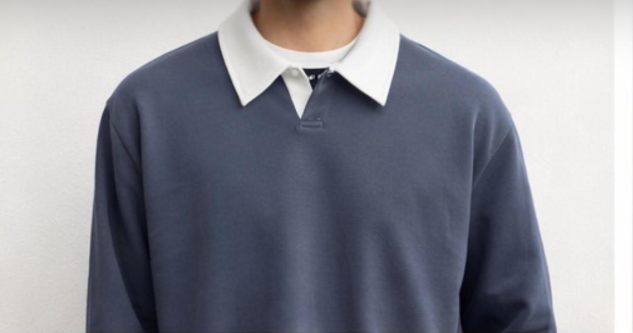 Navy blue polo collar sweater